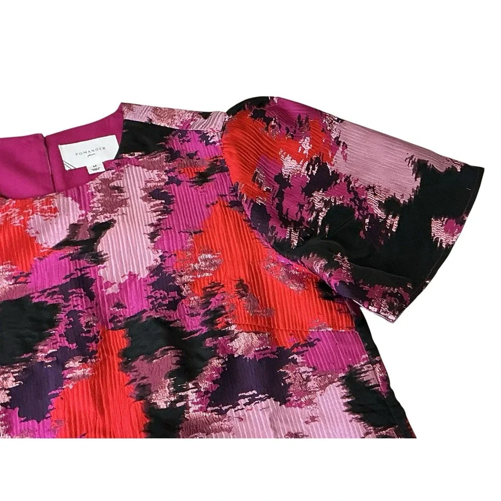 NWOT Tuckernuck Pomander Place Red Pink Jacquard‎ Lyla Blouse Med Classy Elegant